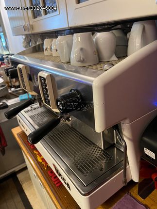 Επαγγελματική μηχανή espresso Wega atlas 2group