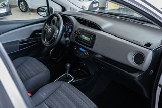 Toyota Yaris 2016 ΑΥΤΟΜΑΤΟ ΥΒΡΙΔΙΚΟ ΒΕΝΖΙΝΗ-thumb-12
