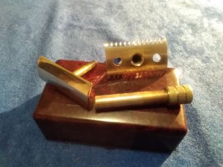 Vintage safety razor-thumb-43