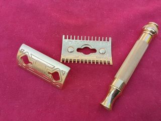 Vintage safety razor-thumb-50