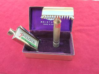 Vintage safety razor-thumb-64