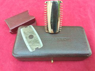 Vintage safety razor-thumb-68