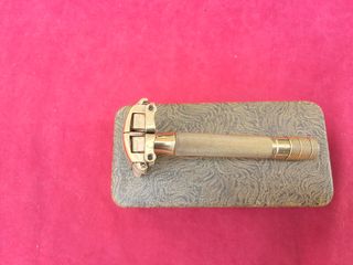 Vintage safety razor-thumb-74
