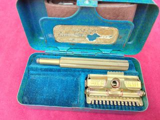 Vintage safety razor-thumb-77