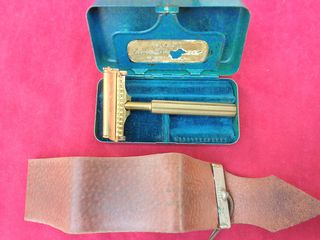 Vintage safety razor-thumb-78