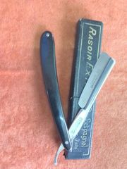 Vintage safety razor-thumb-115