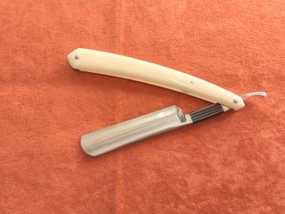 Vintage safety razor-thumb-118