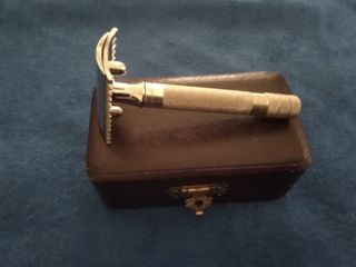 Vintage safety razor-thumb-33