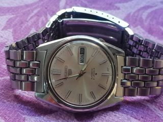 SEIKO 5 automatic 1970s-thumb-1