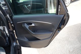 Volkswagen Polo 2015 R Line, DSG, Full led Φανάρια, Alcantara-thumb-11