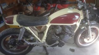 Honda CB 750 1980-thumb-1