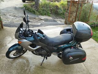 Aprilia Pegaso 650 '03