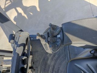 Linde 2006 H25D-thumb-10
