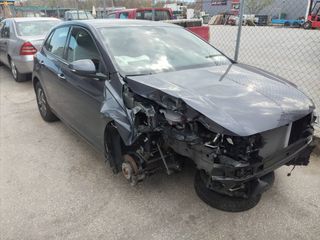 Volkswagen Polo 2022-thumb-1