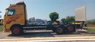 Φορτηγό Με Αλλαζόμενη Καρότσα Volvo 2006 FH13 62R 460