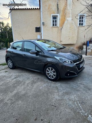 Peugeot 208 '18  1.6 BlueHDi 100 Style