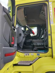 Scania 2015 Streamline 520-thumb-6