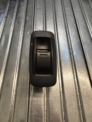 Διακόπτης ηλεκτρικών παραθύρων Subaru Impreza 01-08 μονός