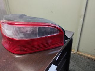ΦΑΝΑΡΙ ΠΙΣΩ ΑΡΙΣΤΕΡΟ ΓΙΑ CITROEN SAXO MONTELO 1999-2003-thumb-1