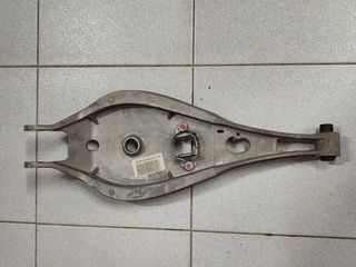 *Ψαλίδι πίσω πάνω δεξιά BMW E46-Z4 E85-E86