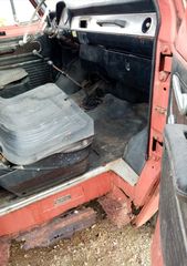Ford Transit 1972-thumb-17