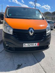 Renault Trafic 2018-thumb-1