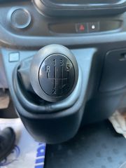 Renault Trafic 2018-thumb-5