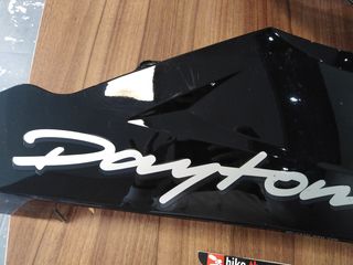 ΔΕΞΙ ΦΕΡΙΝΓΚ ΜΑΥΡΟ TRIUMPH DAYTONA-675-thumb-1