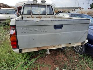 NISSAN D21 ΓΙΑ ΑΝΤΑΛΛΑΚΤΙΚΑ-thumb-1