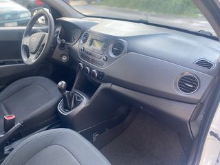 Hyundai i 10 2017-thumb-15