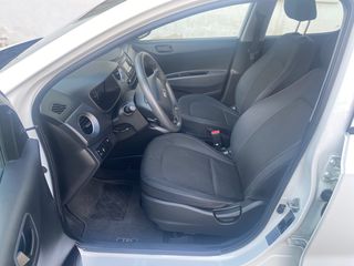 Hyundai i 10 2017-thumb-22