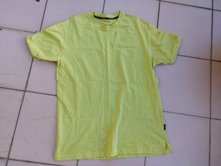 Κίτρινη κοντομανικη μπλούζα Νο L