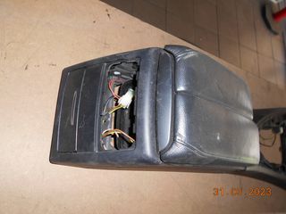 ΚΟΝΣΟΛΑ - ΤΕΜΠΕΛΗΣ BMW Ε90 Ε91 Ε92 Ε93 ''BMW Βαμβακάς''-thumb-6