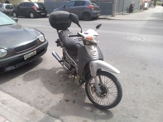 Modenas Kriss 2006-thumb-2