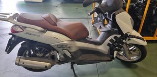 YAMAHA  X-CITY 250 -thumb-1