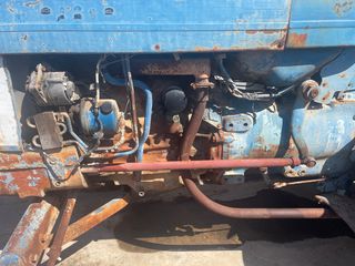 Ford  5610  '84-thumb-2