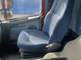 Volvo 2007-thumb-3