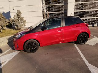 Toyota 2017 Μόνο για εμπόρους! -thumb-6