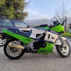 Kawasaki GPZ 600 1986