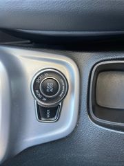 Suzuki Vitara 2017 1.6 DDiS Comfort+ ALLGRIP-thumb-19
