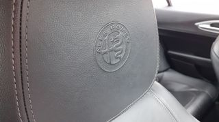 Alfa Romeo Giulia 2018 2.1 Diesel Veloce 4x4 - 210hp-thumb-29