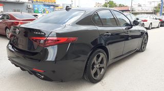 Alfa Romeo Giulia 2018 2.1 Diesel Veloce 4x4 - 210hp-thumb-5
