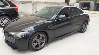 Alfa Romeo Giulia 2018 2.1 Diesel Veloce 4x4 - 210hp-thumb-1