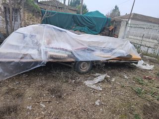 Τρέιλερ Αυτοκινήτου 2004 550