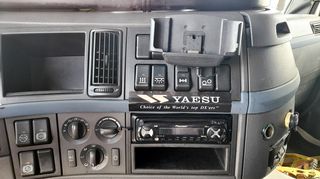 Volvo 2010 480-thumb-18
