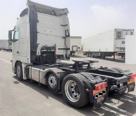 Volvo 2010 480-thumb-2