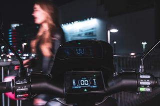 Roller / Scooter 2023 WOW 775 -max 3,5 KWH-A1-thumb-18
