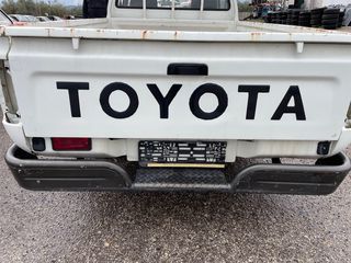  Πίσω προφυλακτηρας  Toyota Hilux 1998-2002