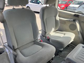 Hyundai Trajet 2006 7 ΘΕΣΕΙΟ 1 ΧΕΡΙ ΚΑΛΗ ΚΑΤΑΣΤΑΣΗ-thumb-1