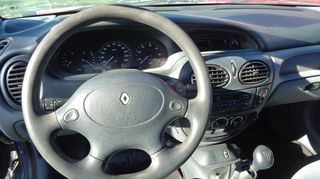 <DANOS CARS> RENAULT  COUPE-thumb-1